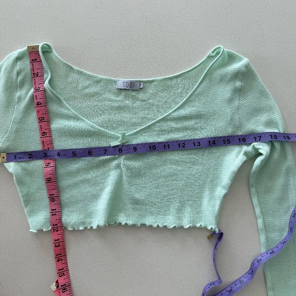 TOBI Mint Green Cropped Peplum Hem Top - Picture 6 of 6